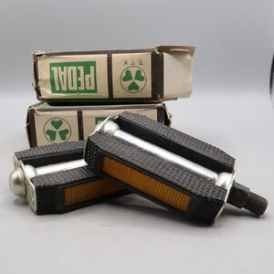 TTK Rubber Block Bicycle Pedals 1/2" Made Taiwan Old School BMX Reflective Lot